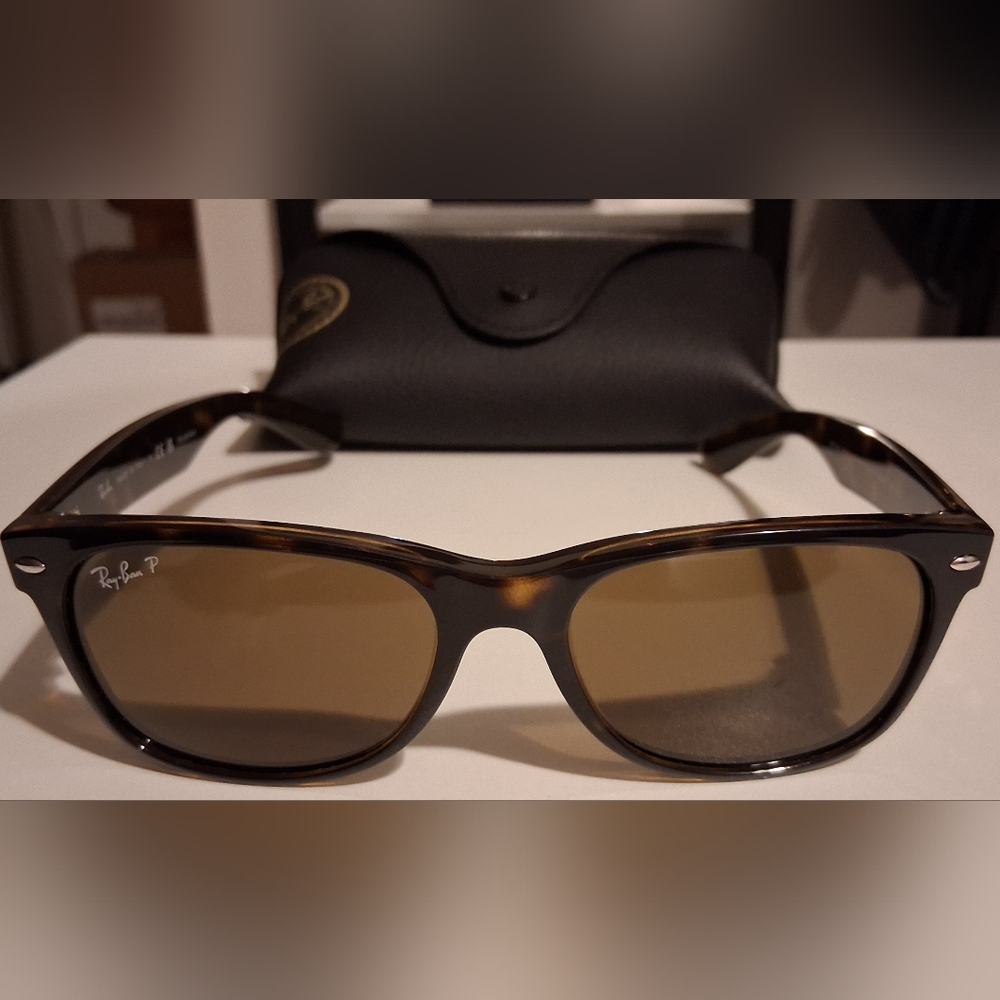 RAYBAN POLARIZED NEW WAYFARER CLASSIC WITH COSTA CORD